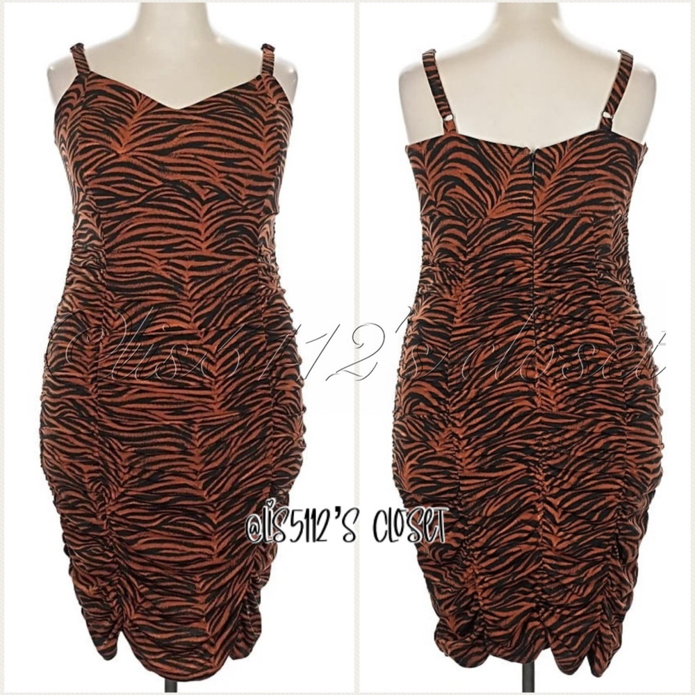 Torrid Tiger Animal Print Studio Knit Shirred Bodycon Dress 2X 18 20 - Picture 14 of 16